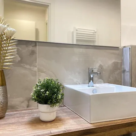 Banchi 28 By Arbaspaa Ла-Спеція