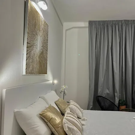 Banchi 28 By Arbaspaa